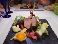 仔牛の骨付き背肉のロティ　信州高原野菜と共に