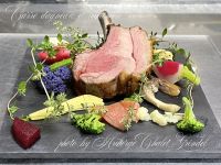 カレ　ド　アニョ　骨付き仔羊背肉のロティとお野菜